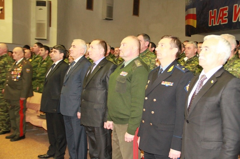IMG_2681. Церемония прибивки полотнища знамени Вооруженных сил Республики Южная Осетия к древку