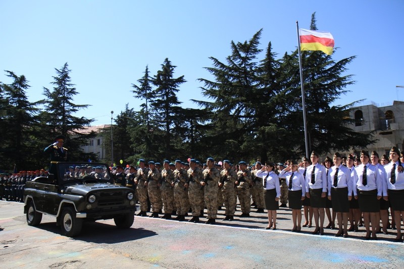 1. Парад в честь празднования 25-й годовщины Республики Южная Осетия (часть I)