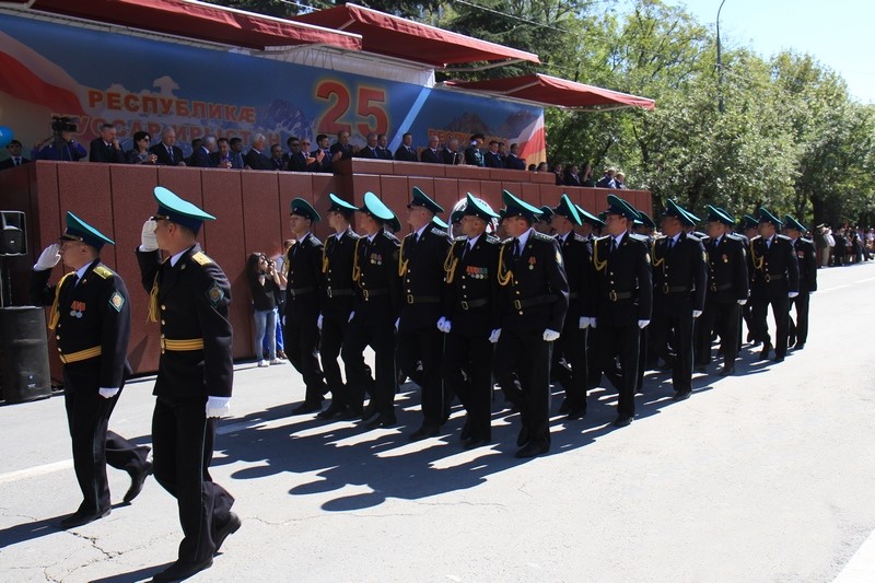 1. Парад в честь празднования 25-й годовщины Республики Южная Осетия (часть III)