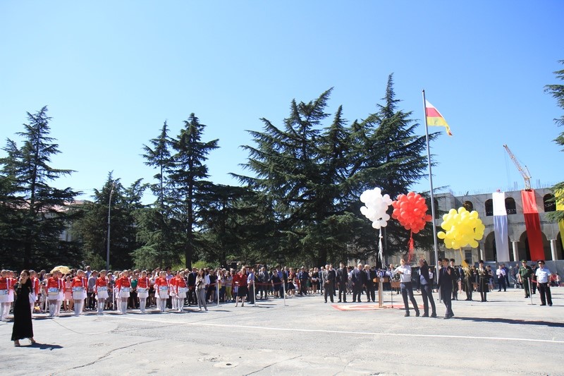 4. Церемония подъема Государственного флага Республики Южная Осетия (часть III)