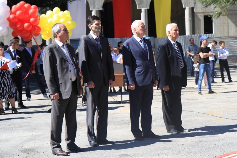 7. Церемония подъема Государственного флага Республики Южная Осетия (часть II)