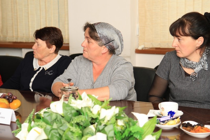 3. Встреча с многодетными матерями и матерями защитников Отечества
