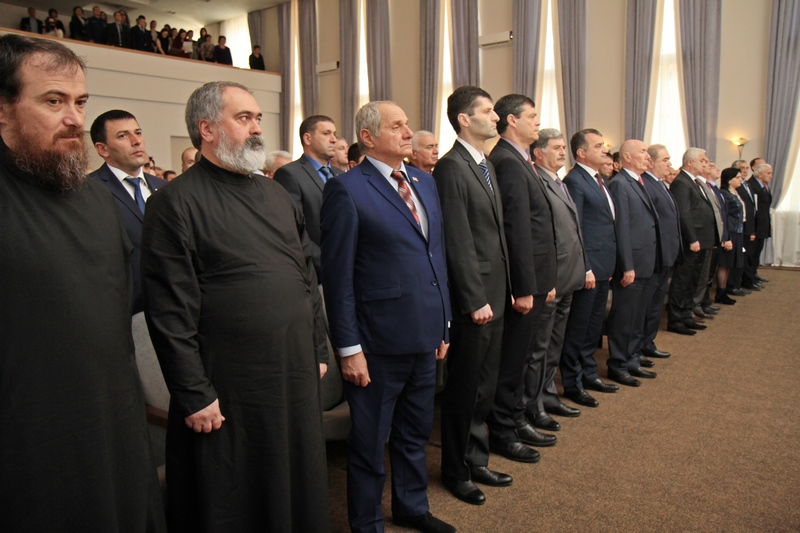 1. Церемония оглашения Послания народу и Парламенту Республики Южная Осетия