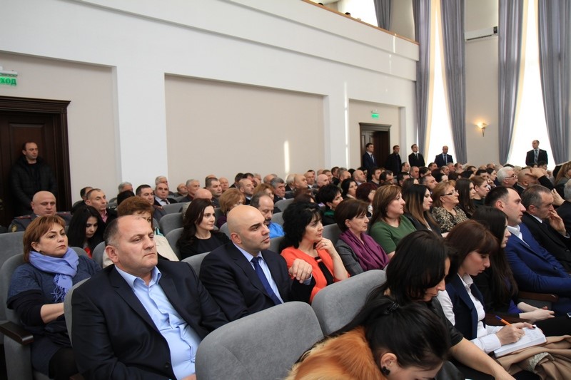 2. Церемония оглашения Послания народу и Парламенту Республики Южная Осетия