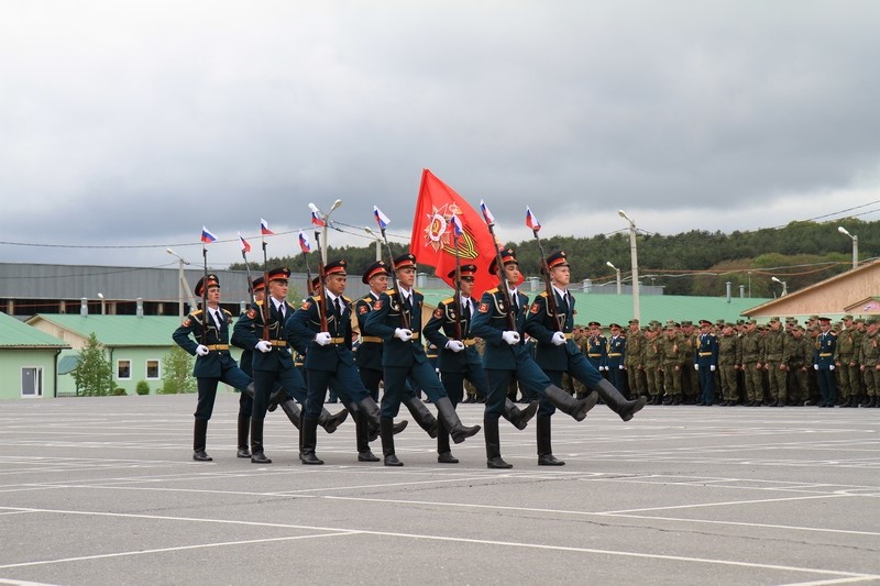 2. Торжественное построение военнослужащих 4-й российской военной базы по случаю празднования Дня Победы (часть III)