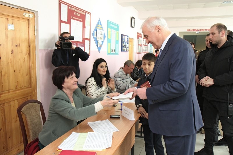 5. Выборы Президента Республики Южная Осетия и референдум