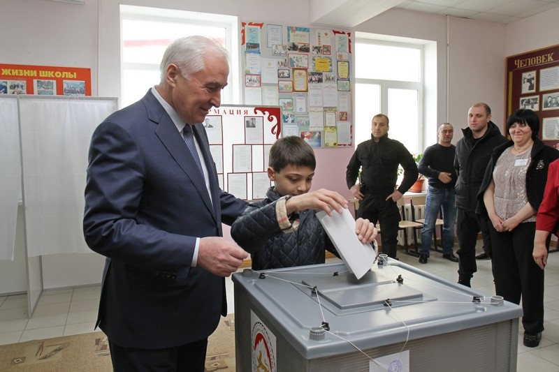 7. Выборы Президента Республики Южная Осетия и референдум