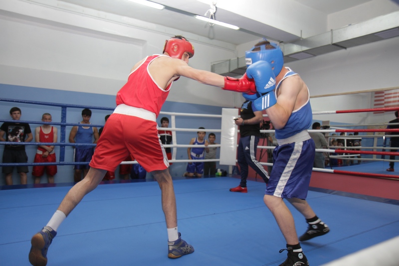 4. Открытие боксерского зала в Детско-юношеской спортивной школе в Цхинвале
