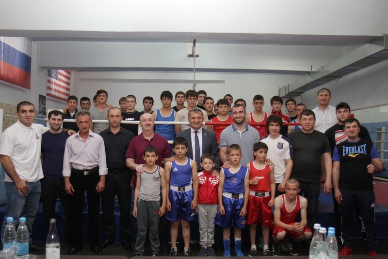9. Открытие боксерского зала в Детско-юношеской спортивной школе в Цхинвале