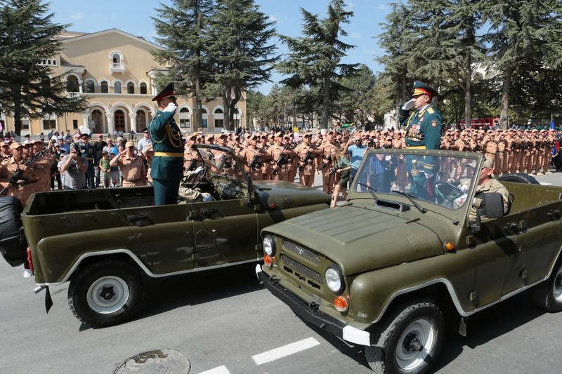 04. Военный парад в честь празднования 27-й годовщины Республики Южная Осетия