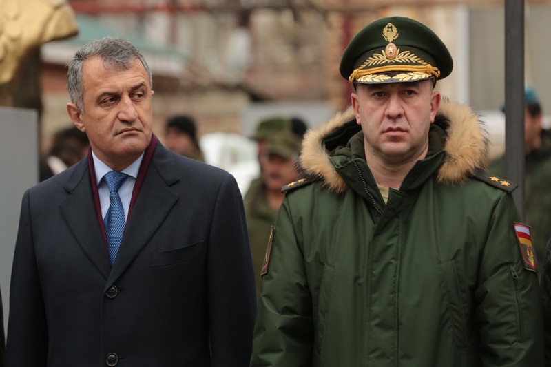 2. Торжественная церемония приведения к присяге новобранцев Вооруженных сил Республики Южная Осетия