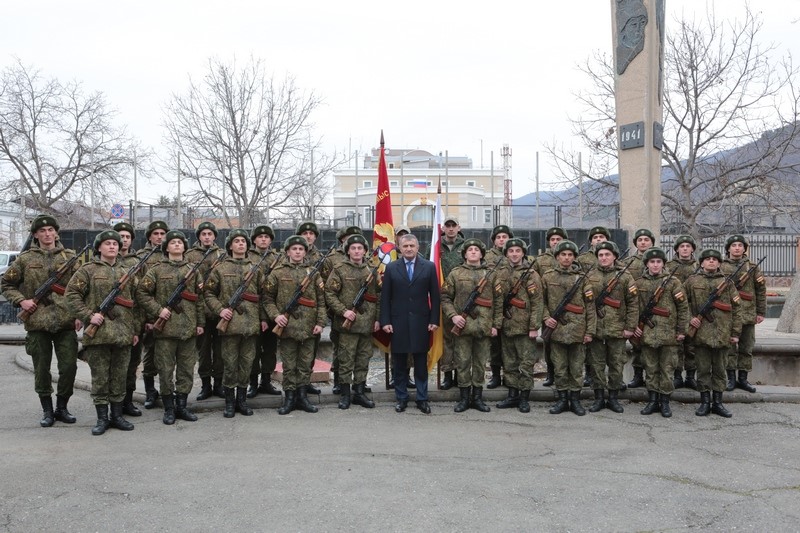 8. Торжественная церемония приведения к присяге новобранцев Вооруженных сил Республики Южная Осетия