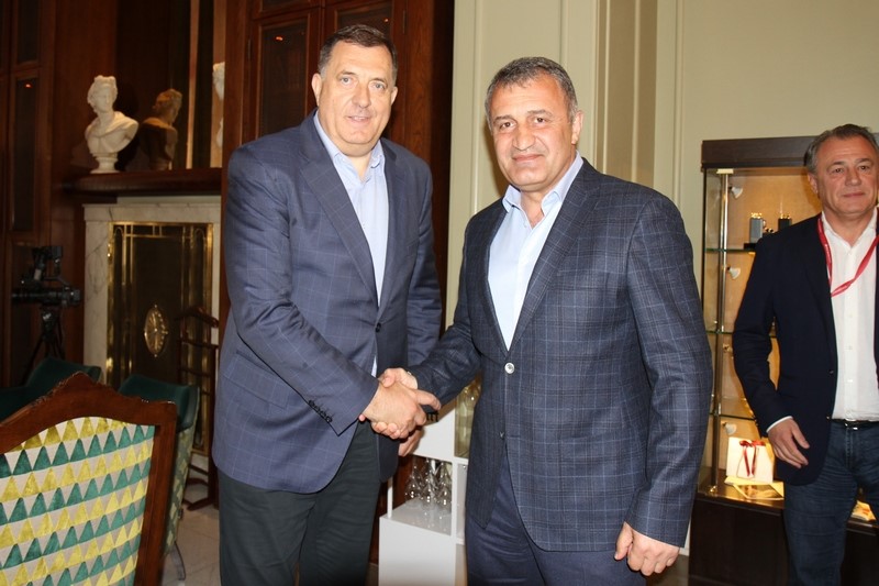 1. Встреча с Президентом Республики Сербской Милорадом Додиком