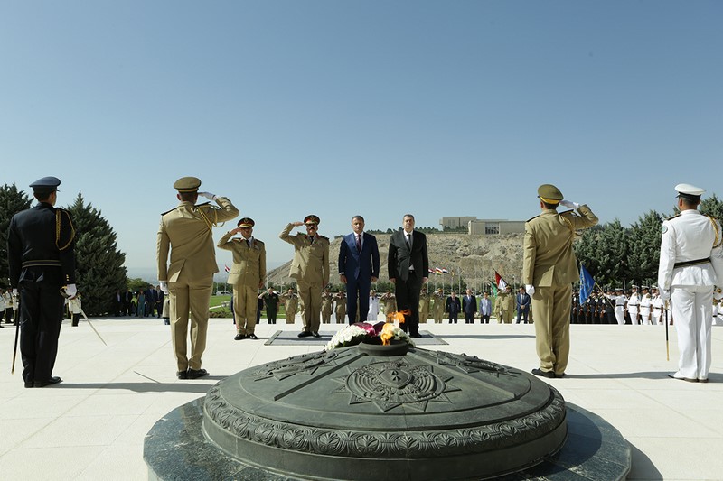 08. Церемония возложения венка к Могиле Неизвестного солдата в Дамаске