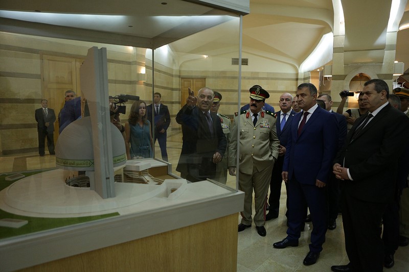 11. Церемония возложения венка к Могиле Неизвестного солдата в Дамаске