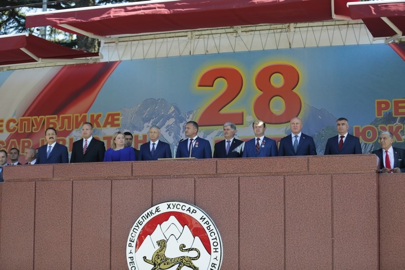 03. Военный парад в честь празднования 28-й годовщины Республики Южная Осетия