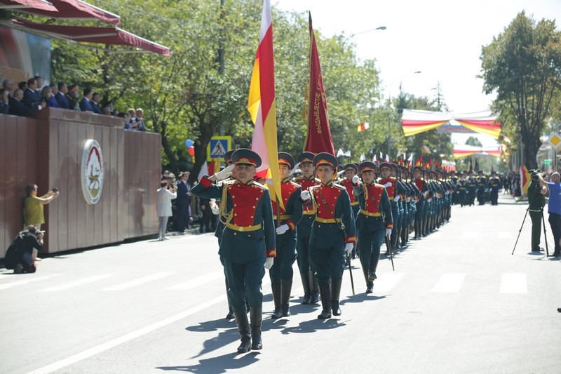 07. Военный парад в честь празднования 28-й годовщины Республики Южная Осетия