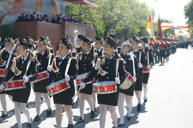 12. Военный парад в честь празднования 28-й годовщины Республики Южная Осетия