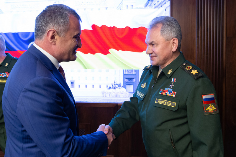 1. Встреча с Министром обороны Российской Федерации Сергеем Шойгу