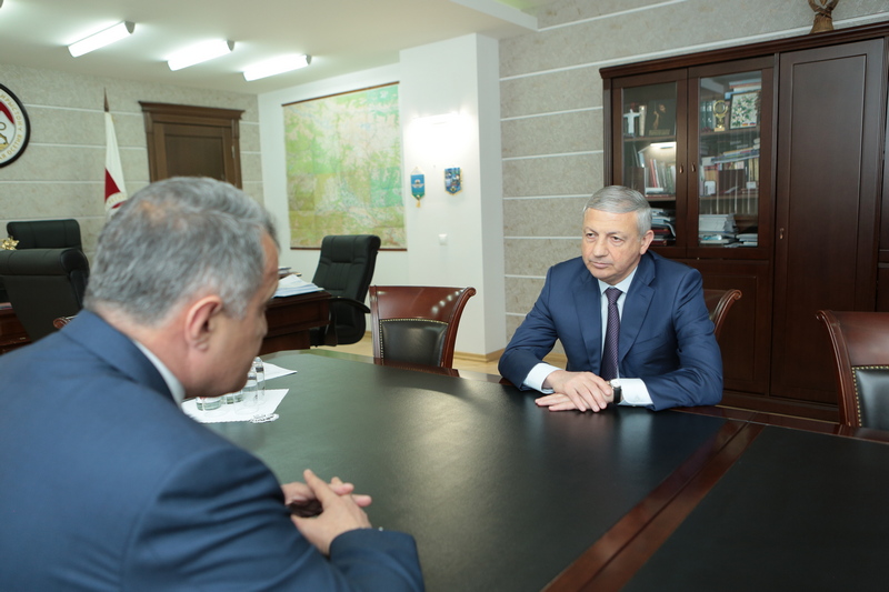 2. Встреча с Главой Республики Северная Осетия-Алания Вячеславом Битаровым