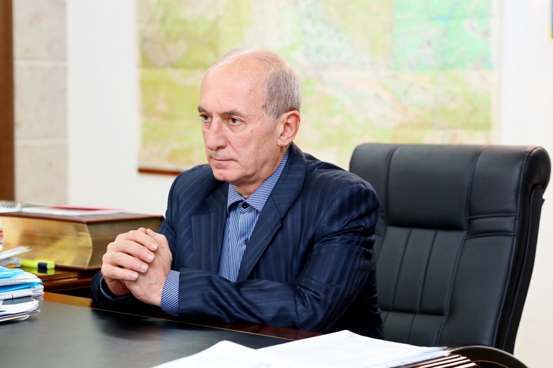 3. Встреча с помощником Президента Аланом Джигкаевым