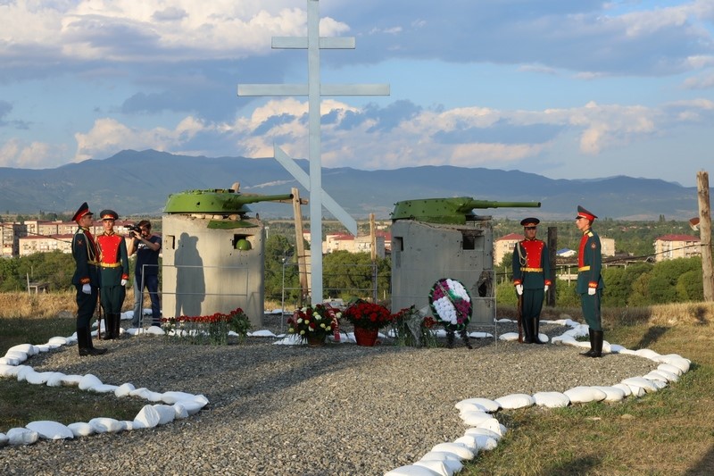 10. В Южной Осетии вспоминают погибших в августе 2008 года