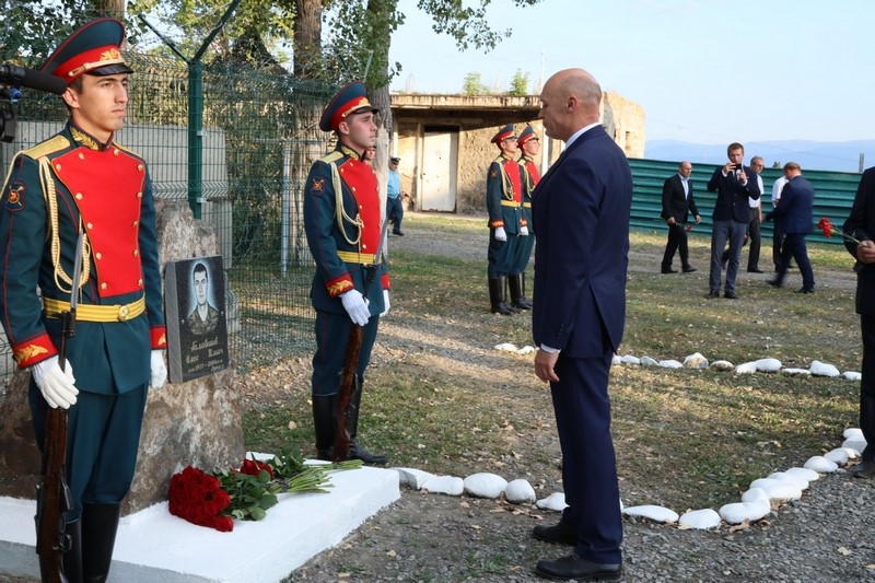 12. В Южной Осетии вспоминают погибших в августе 2008 года