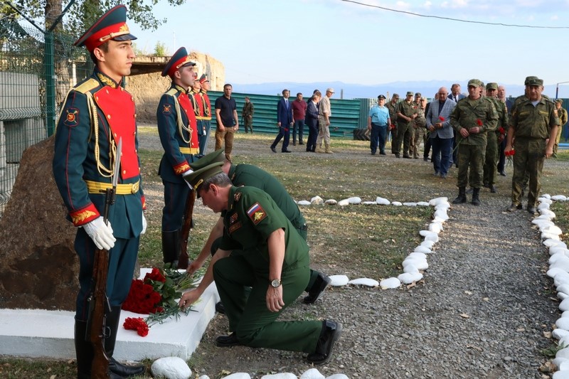 13. В Южной Осетии вспоминают погибших в августе 2008 года