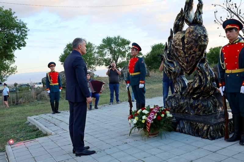 20. В Южной Осетии вспоминают погибших в августе 2008 года