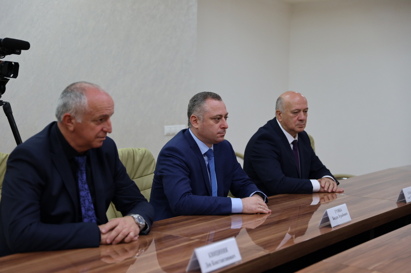 1. Встреча с делегацией Республики Абхазия