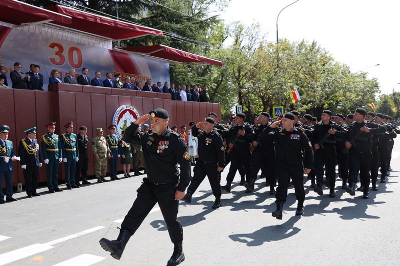21. Военный парад в честь празднования 30-й годовщины Республики Южная Осетия