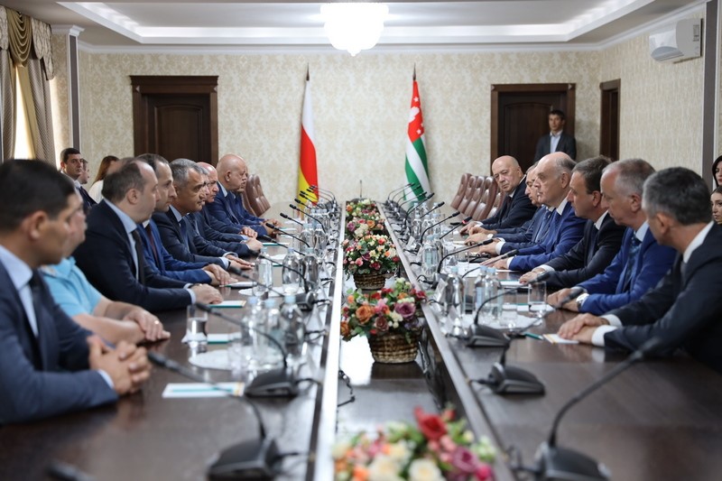 1. Встреча с делегаций Республики Абхазия