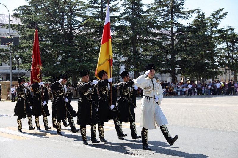 10. Военный парад в честь празднования 31-й годовщины Республики Южная Осетия