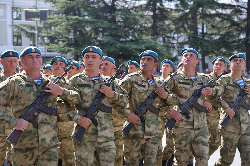 13. Военный парад в честь празднования 31-й годовщины Республики Южная Осетия