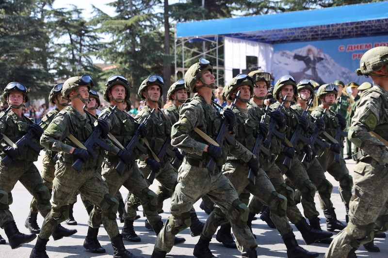 14. Военный парад в честь празднования 31-й годовщины Республики Южная Осетия