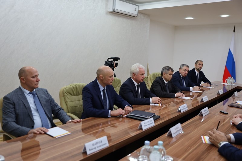 2. Встреча с делегацией из Российской Федерации