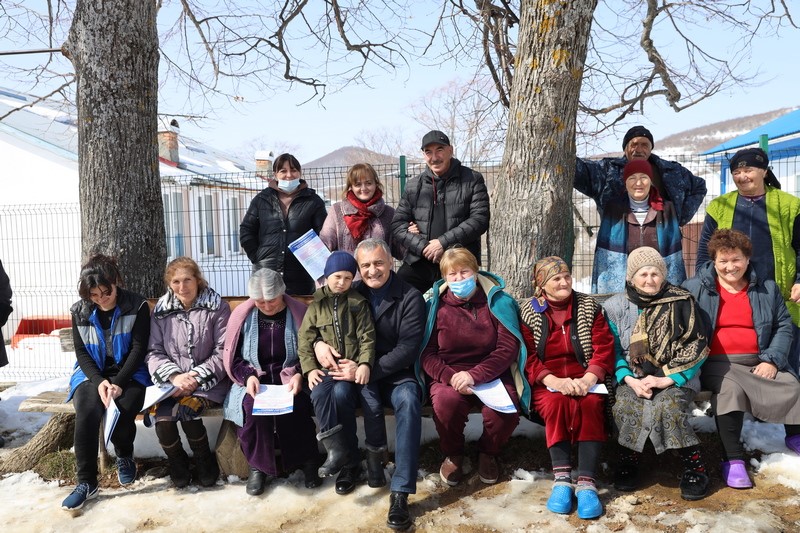 2. Встреча с жителями села Вахтана Знаурского района