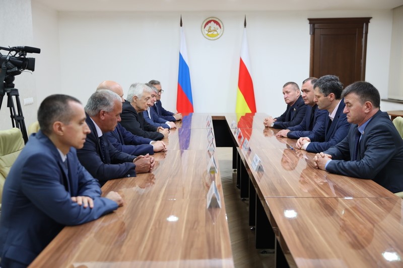 1. Встреча с делегацией Республики Северная Осетия-Алания