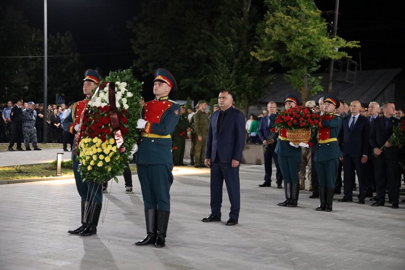 1. Алан Гаглоев: «Южная Осетия всегда будет благодарна народу России и ее руководству»