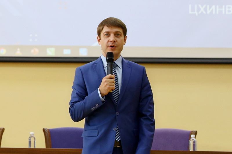 2larka9p. Алан Гаглоев принял участие в открытии Международного молодежного форума