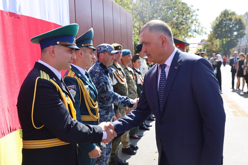 2oa71se. Военный парад в честь празднования 32-й годовщины Республики Южная Осетия