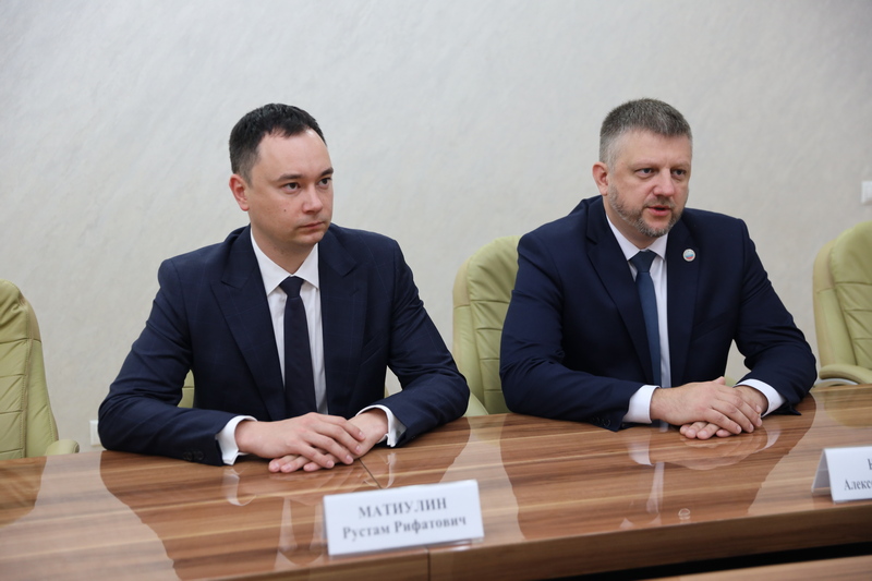 9mj3cnd. Встреча с делегацией Луганской Народной Республики