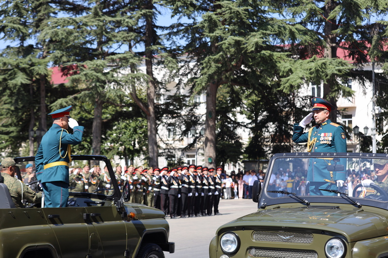 dagzhomi. Военный парад в честь празднования 32-й годовщины Республики Южная Осетия