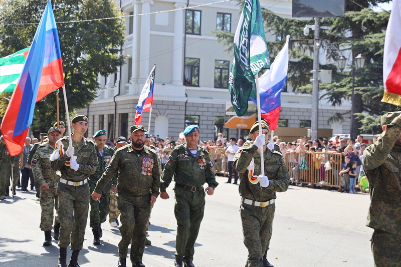 y3798whr. Военный парад в честь празднования 32-й годовщины Республики Южная Осетия