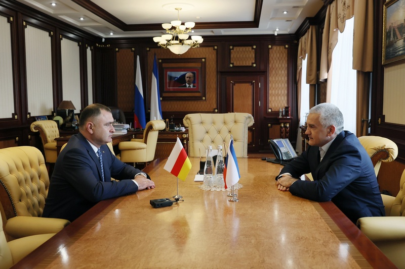 Встреча с Главой Республики Крым Сергеем Аксеновым