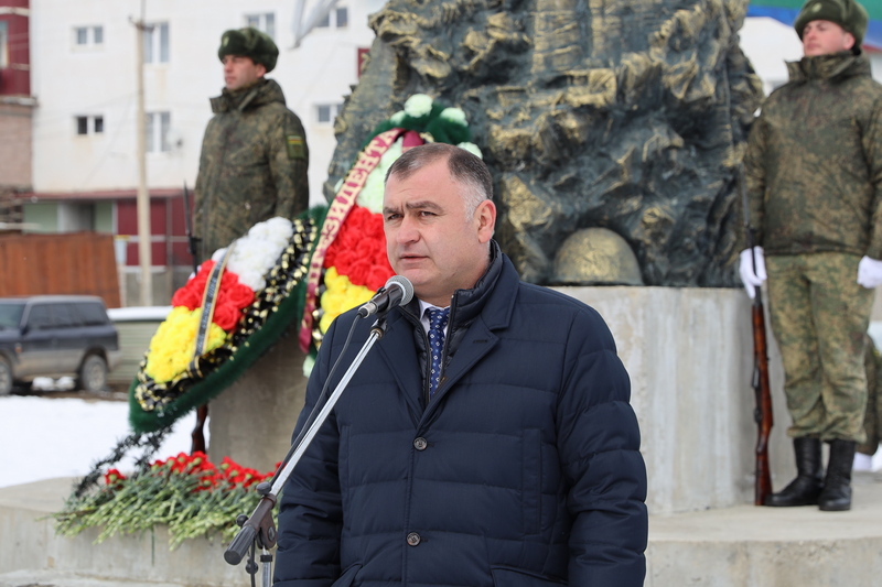 e_s8co5s. Алан Гаглоев принял участие в мероприятии, посвященном 34-й годовщине вывода советских войск из Афганистана