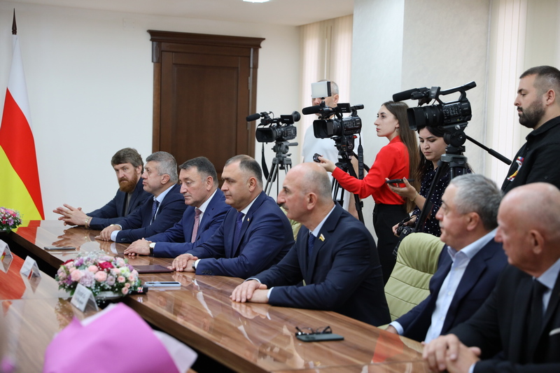 20dismb6. Встреча с Главой Республики Северная Осетия-Алания Сергеем Меняйло