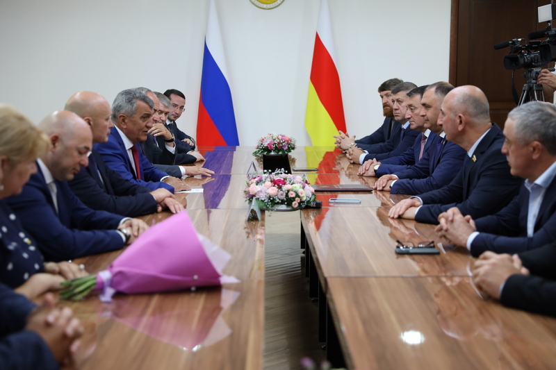 ndddnt_3. Встреча с Главой Республики Северная Осетия-Алания Сергеем Меняйло