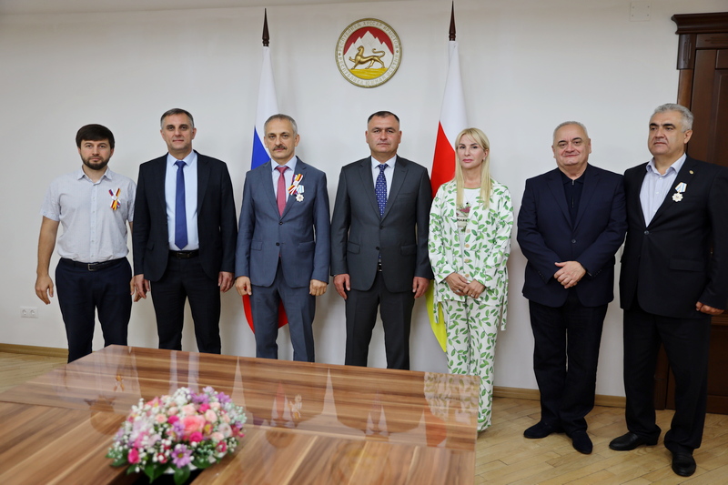 rmizus7w. Встреча с делегацией Республики Дагестан