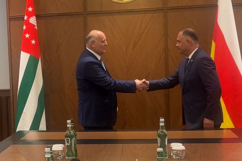 Встреча с Президентом Республики Абхазия Асланом Бжания